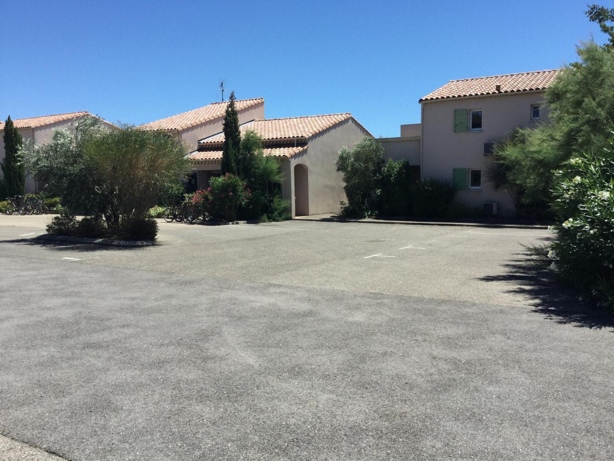 Charming Rental With Shared-Pool In The Alpilles. ムリエス エクステリア 写真